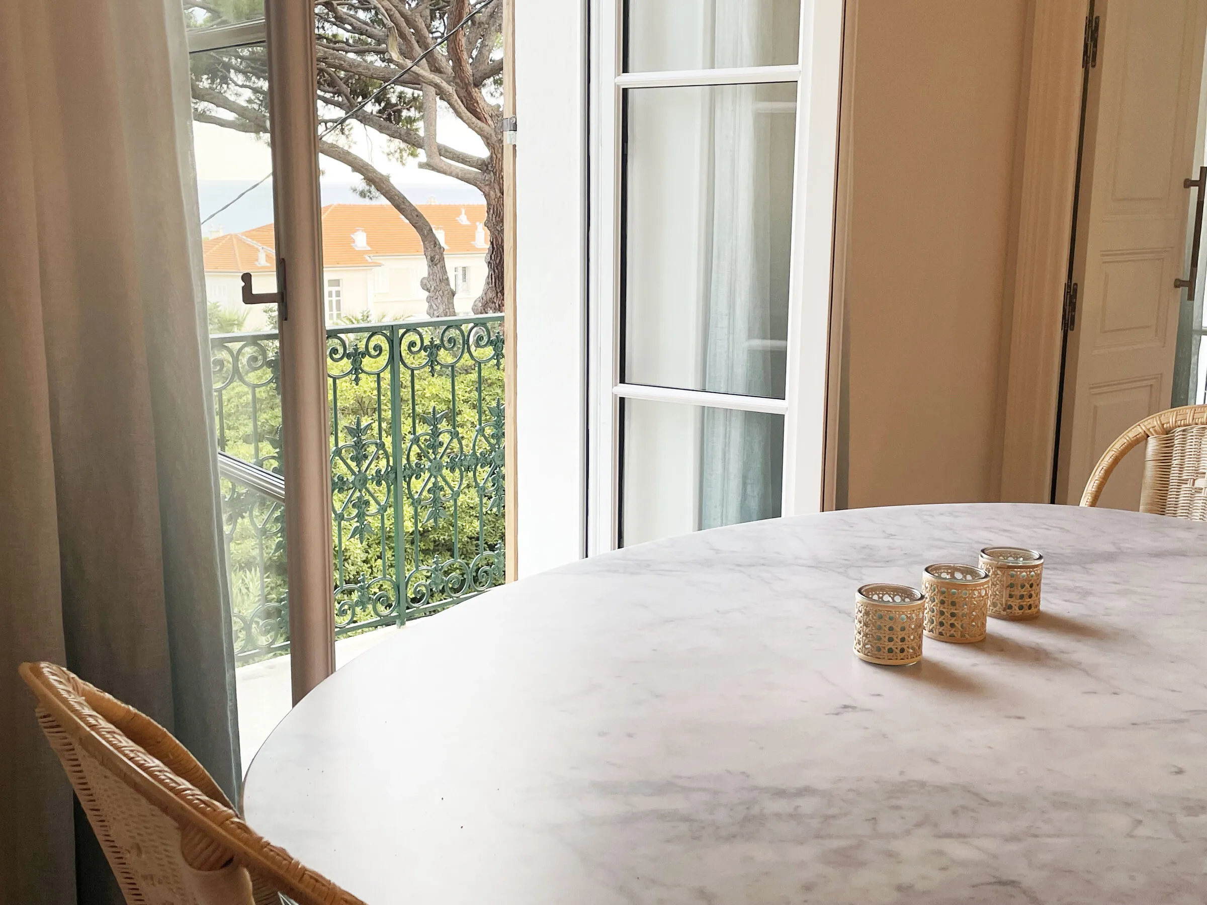 Cannes — image 03