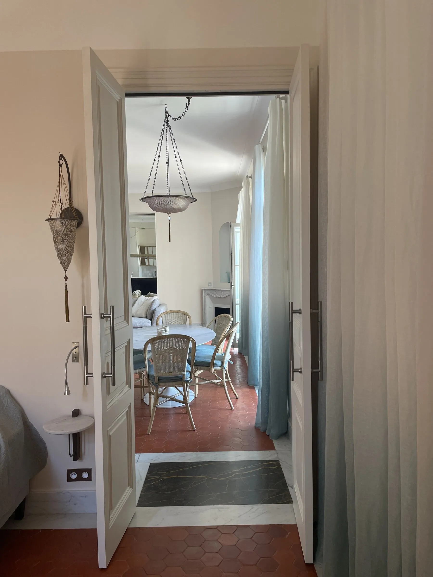 Cannes — image 12