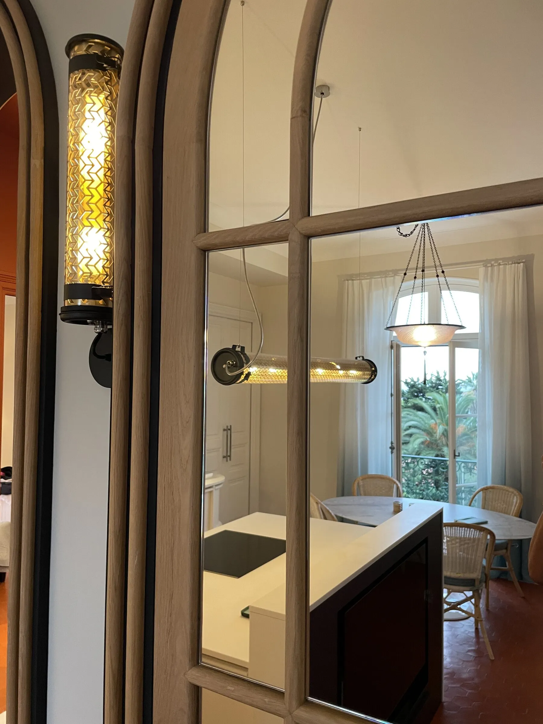 Cannes — image 19